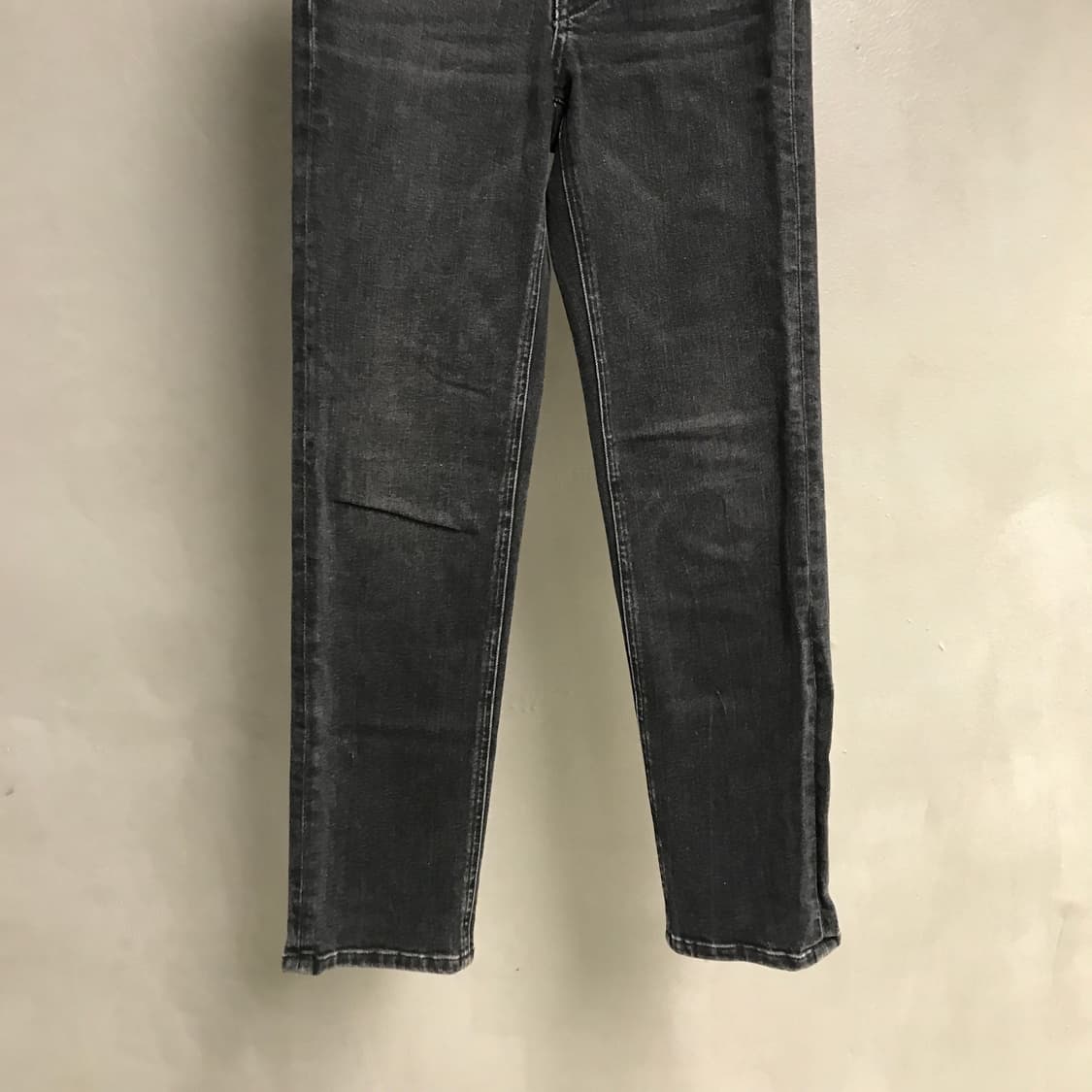 알렉산더왕 흑청 데님 팬츠 24(W) 상품이미지3