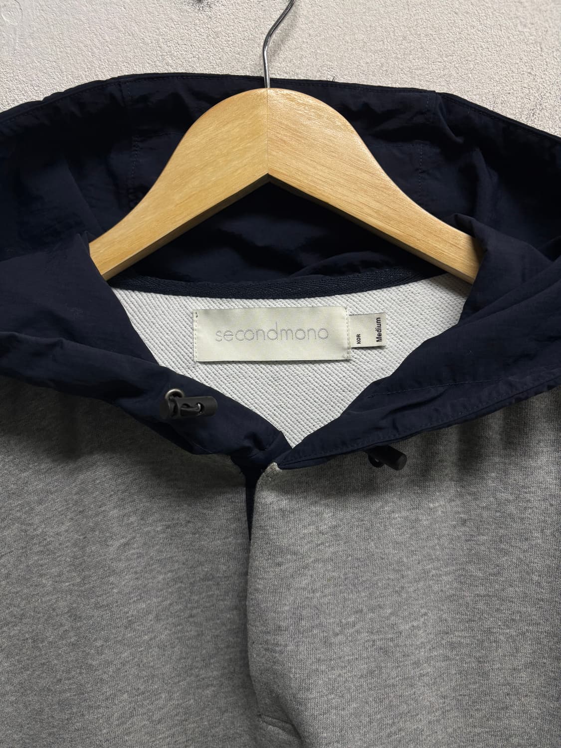 세컨모놀로그 배색 후드 맨투맨티 M  상품이미지5