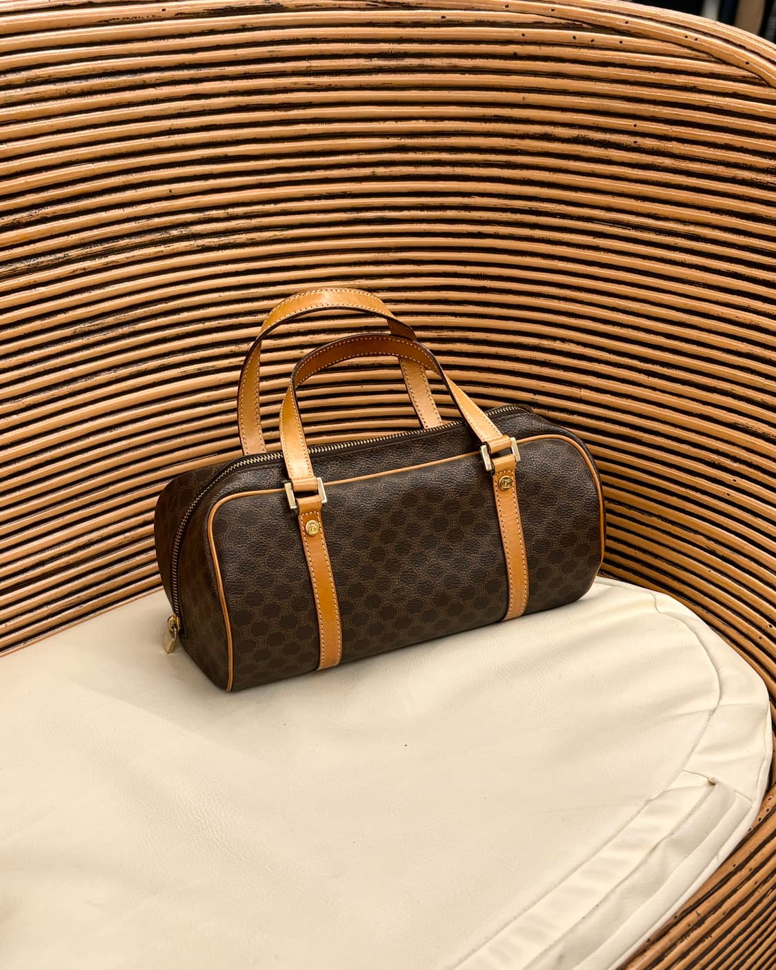 셀린느 마카담 보스턴 백 상품이미지1