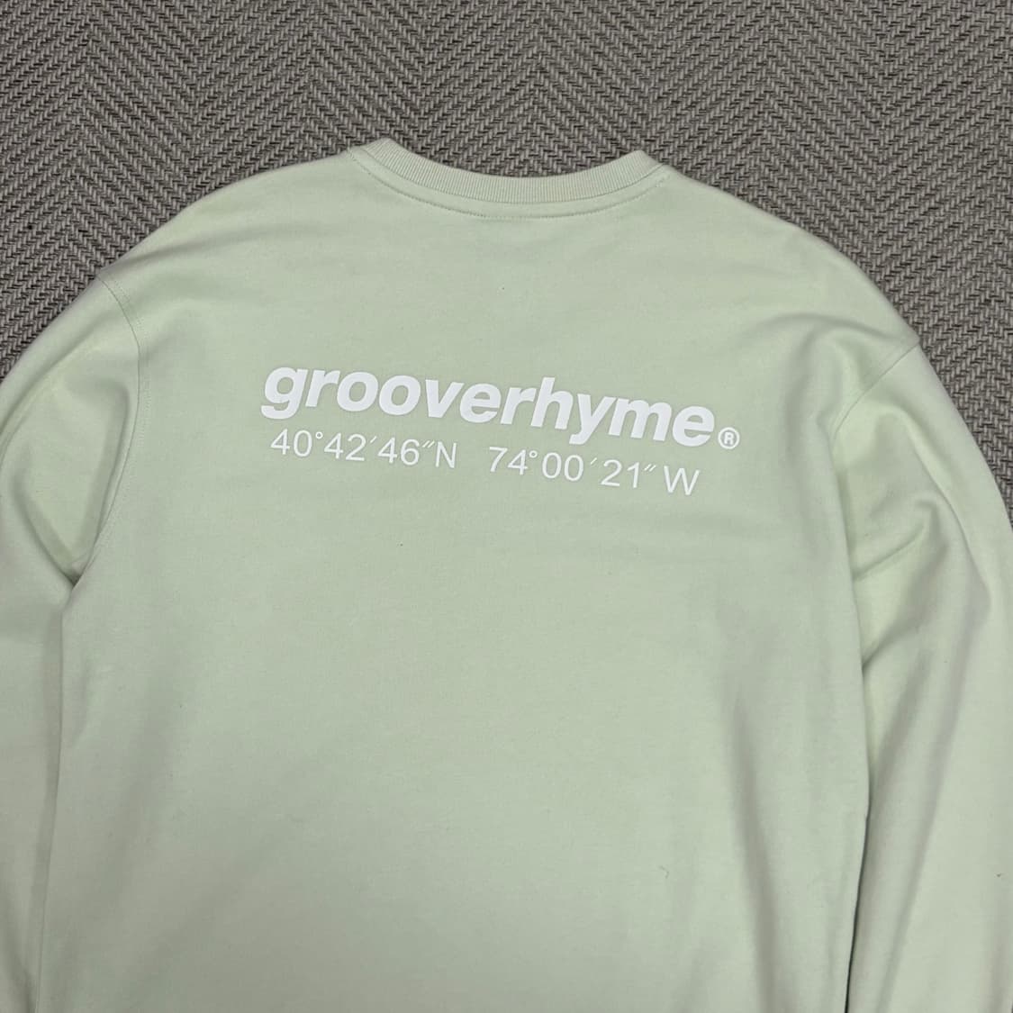 그루브라임 백프린팅 로고 맨투맨 v1057 상품이미지4