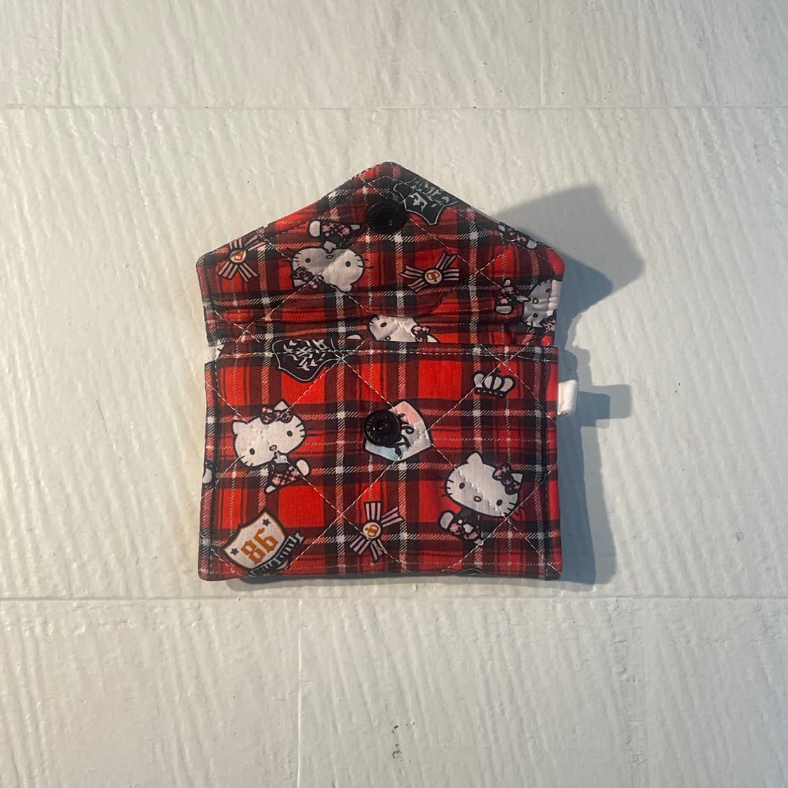 [ 핸드메이드 ] 헬로키티 레드 블랙 체크 원단 똑딱이 카드지갑 상품이미지2