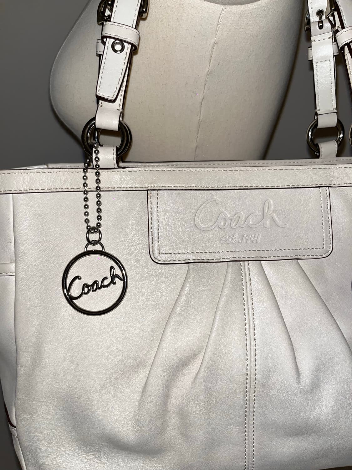 Coach white basic shoulder bag 상품이미지4