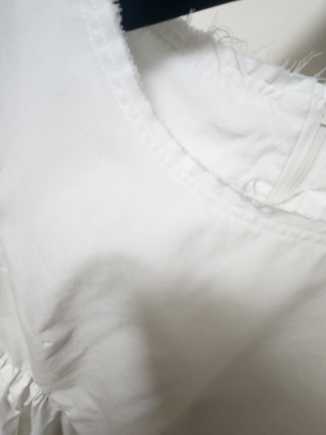 꼼데가르송 데미지 프릴 베스트 상품이미지3