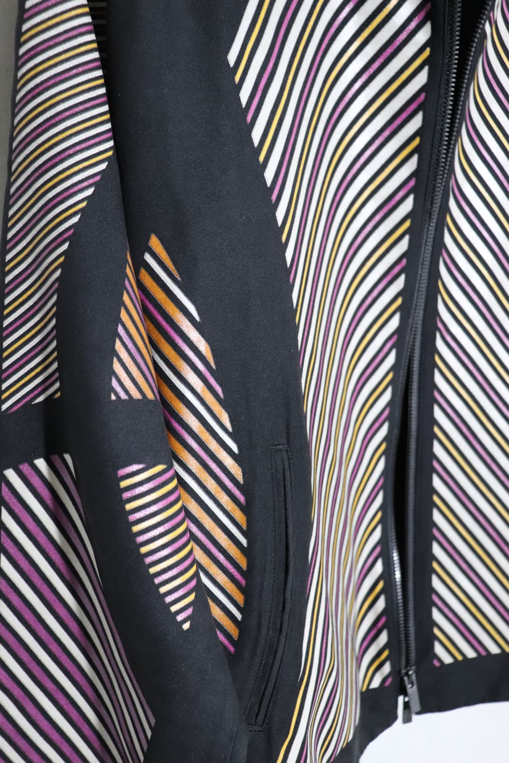 (W)[2] 15SS 이세이미야케 스트라이프 재킷 상품이미지5