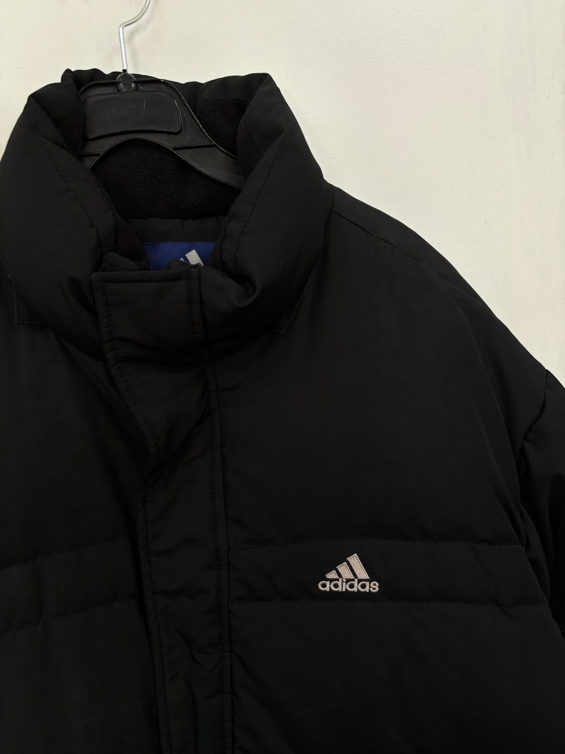 아디다스 다운패딩 상품이미지3