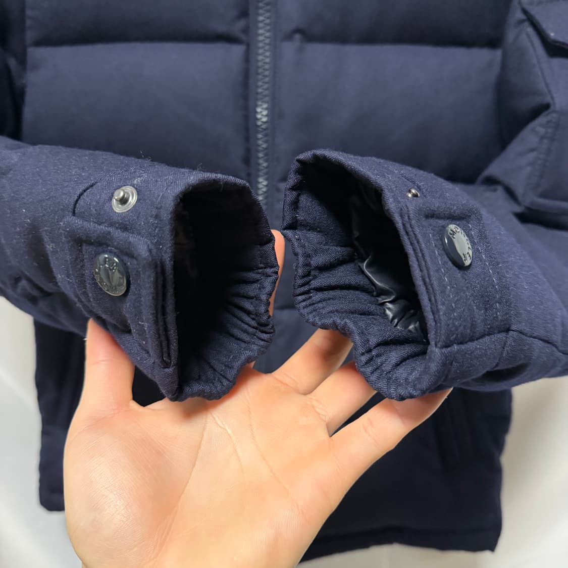 [S+급/0] 몽클레어 몽제네브르 패딩 네이비 상품이미지8