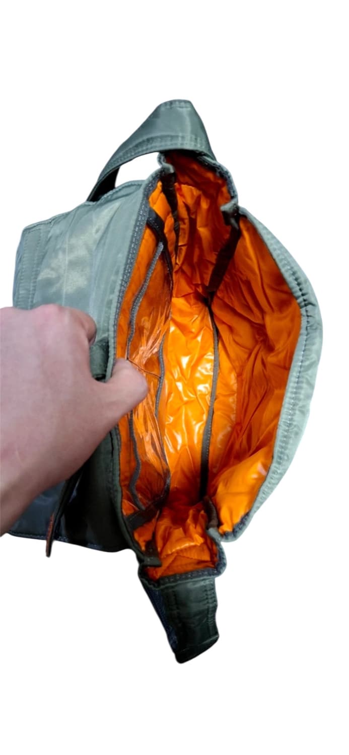 포터 탱커 숄더백 세이지 그린 상품이미지4