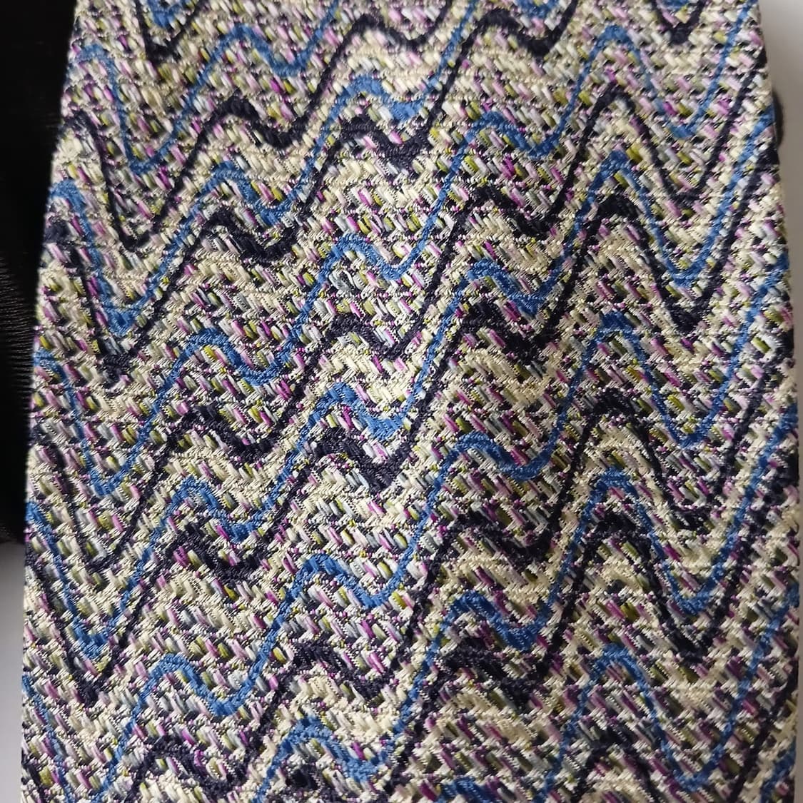 미쏘니 실크 지그재그 자카드 넥타이 8.8cm A+등급 A19521
 상품이미지6