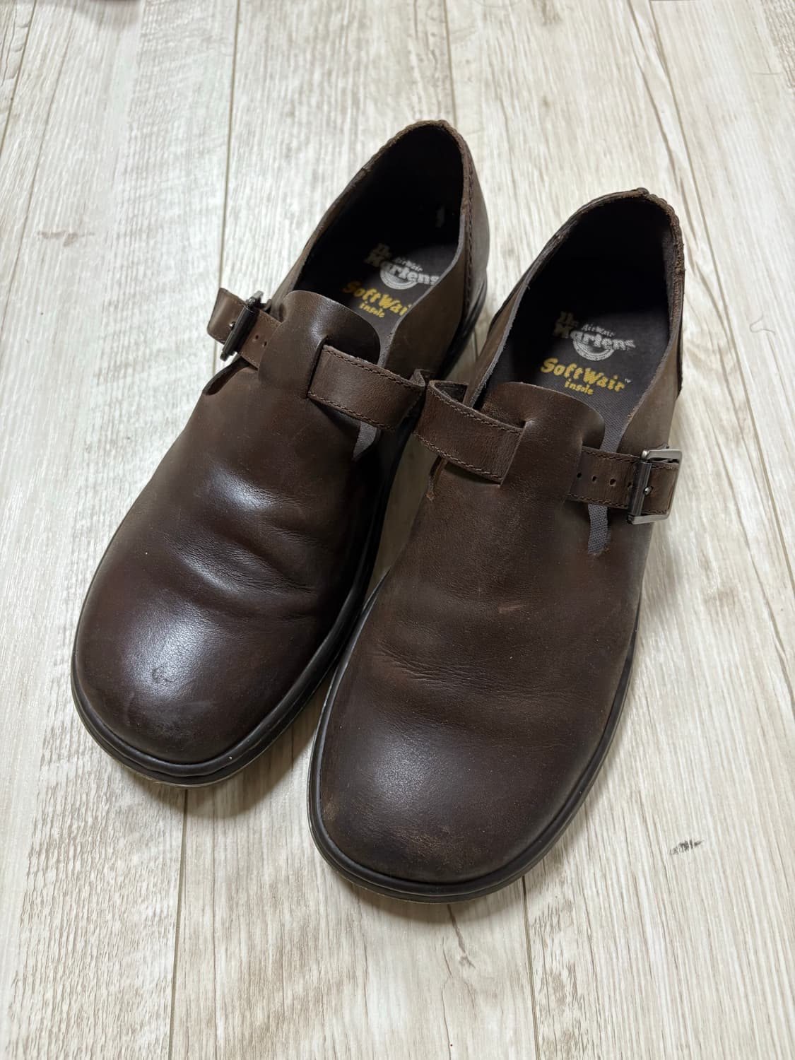 닥터마틴 패트리샤 브라운 270 상품이미지1