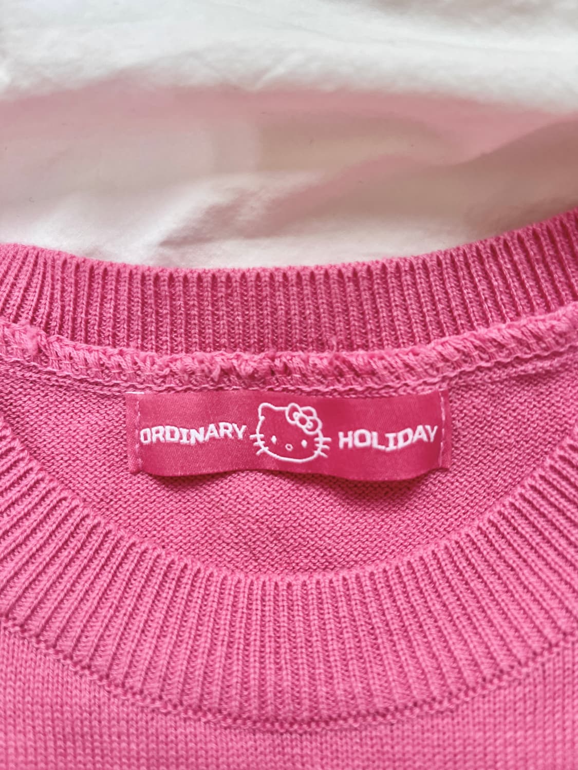 헬로키티 크롭 니트 오디너리 홀리데이 갸루 깔 상품이미지2