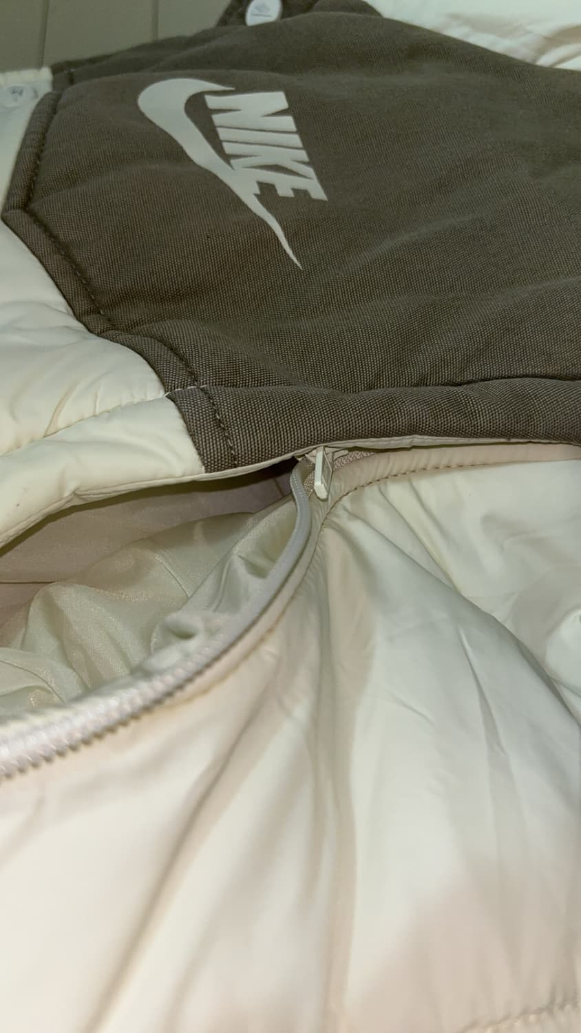 나이키 투톤 패딩 자켓 아이보리/브라운 상품이미지3