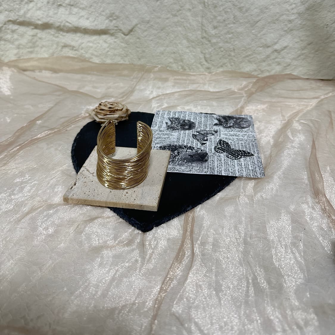 빈티지  골드톤 와이어랩핑 오픈 팔찌 상품이미지1