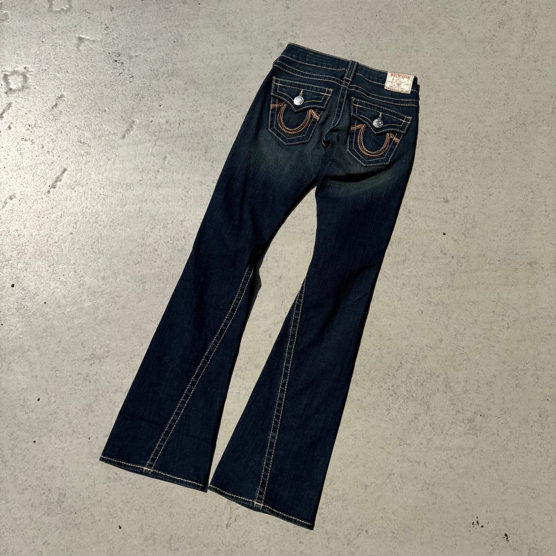 트루릴리전 조이 레인보우 플레어 핏 데님팬츠 상품이미지4