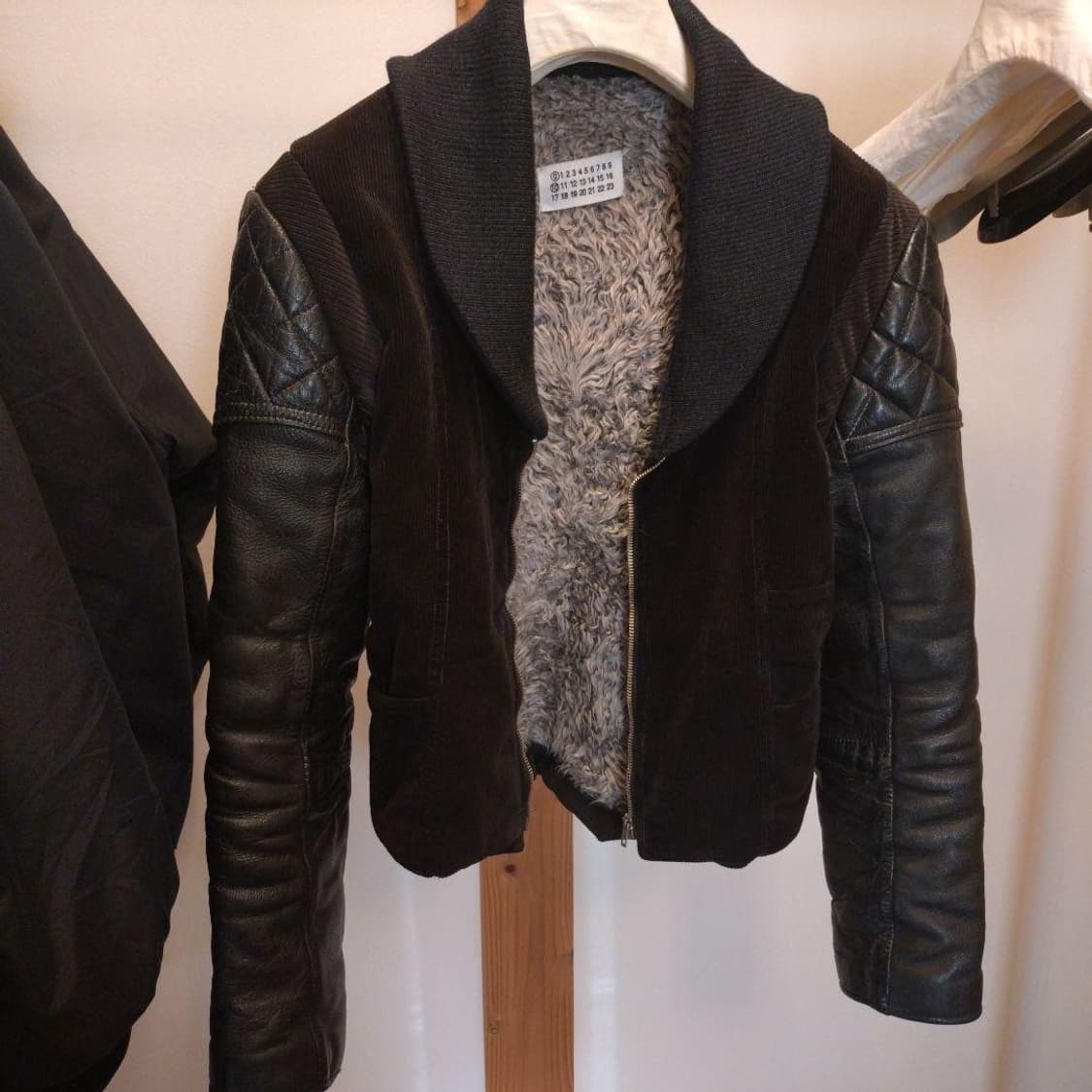 구매합니다) 마르지엘라 자켓 상품이미지1