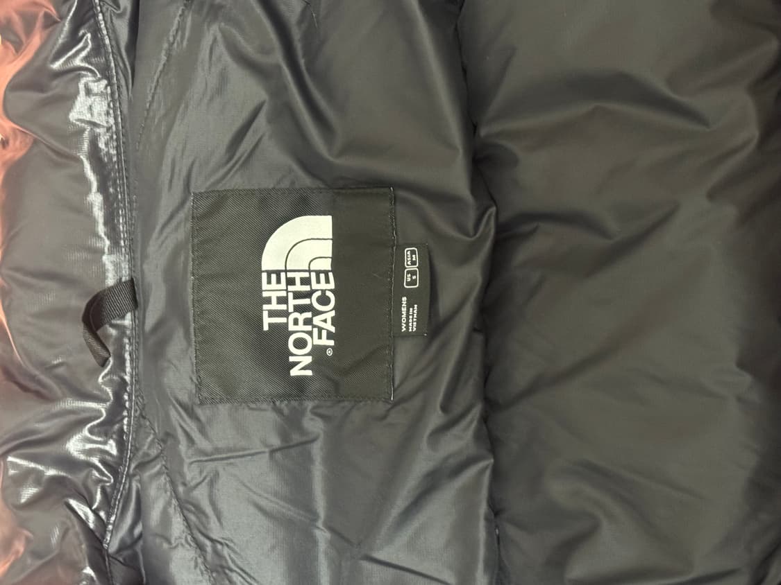 노스페이스 눕시 숏 자켓 블랙 유광 상품이미지3