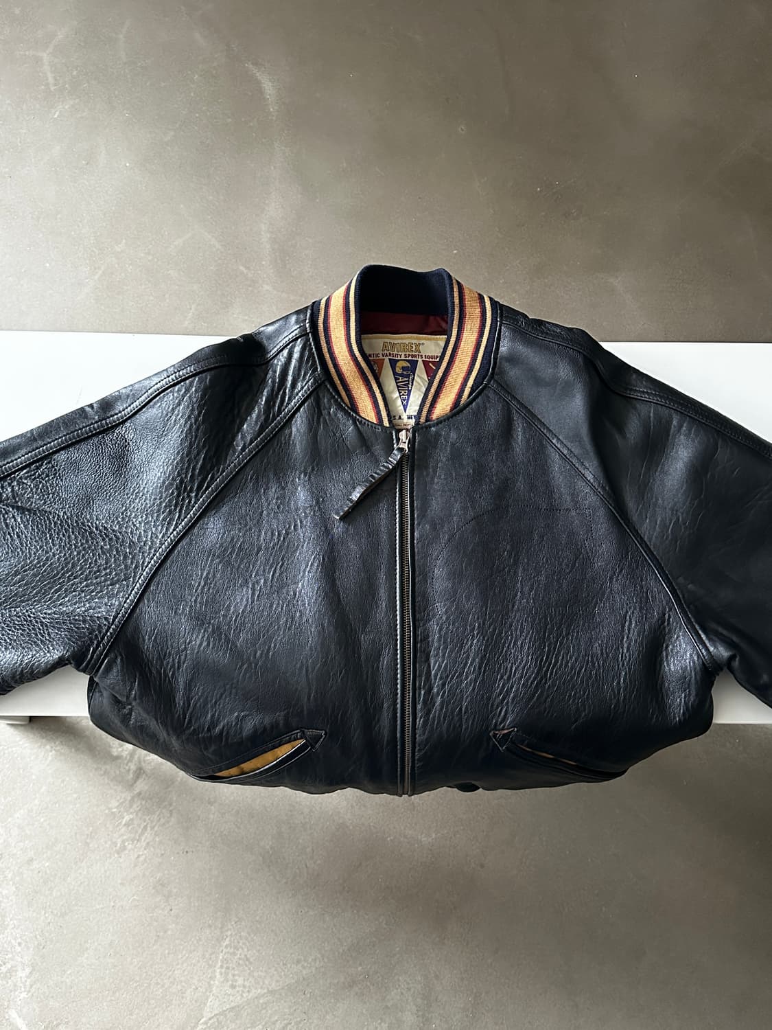 아비렉스 토마호크 레더 바시티 자켓 상품이미지3