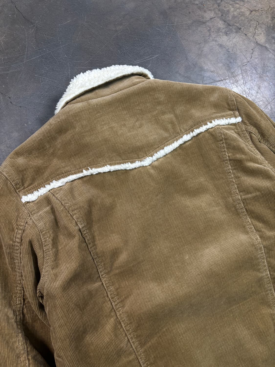 에드윈 아즈텍 코듀로이 쉐르파 자켓 상품이미지5