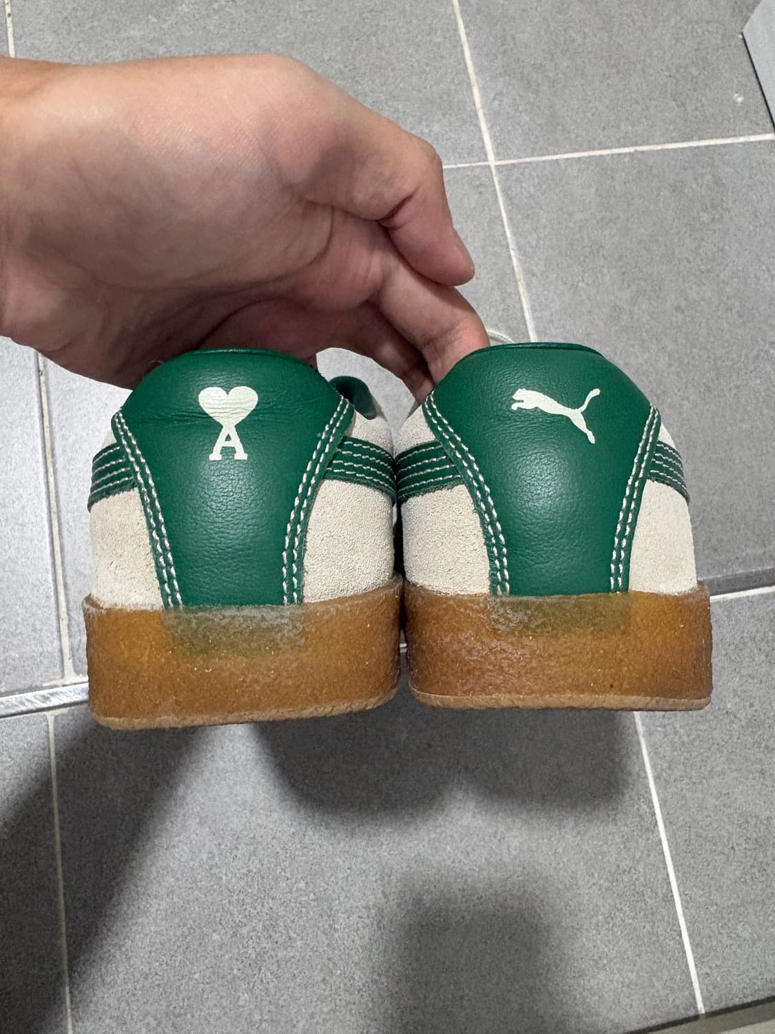 퓨마 x 아미 스웨이드 크레페 프리스틴 상품이미지3