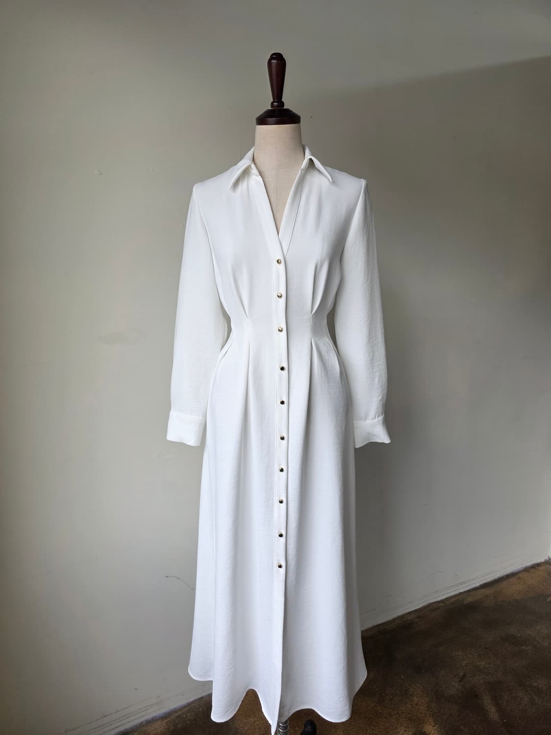 미착용 새상품 ZARA 자라 화이트 핀턱 롱 원피스 상품이미지2