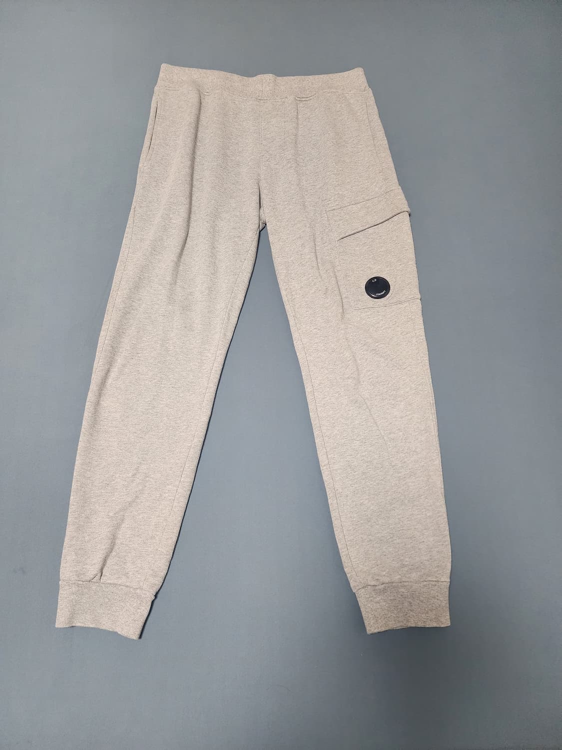 CP컴퍼니 렌즈 포켓 조거 팬츠 그레이 M 상품이미지2