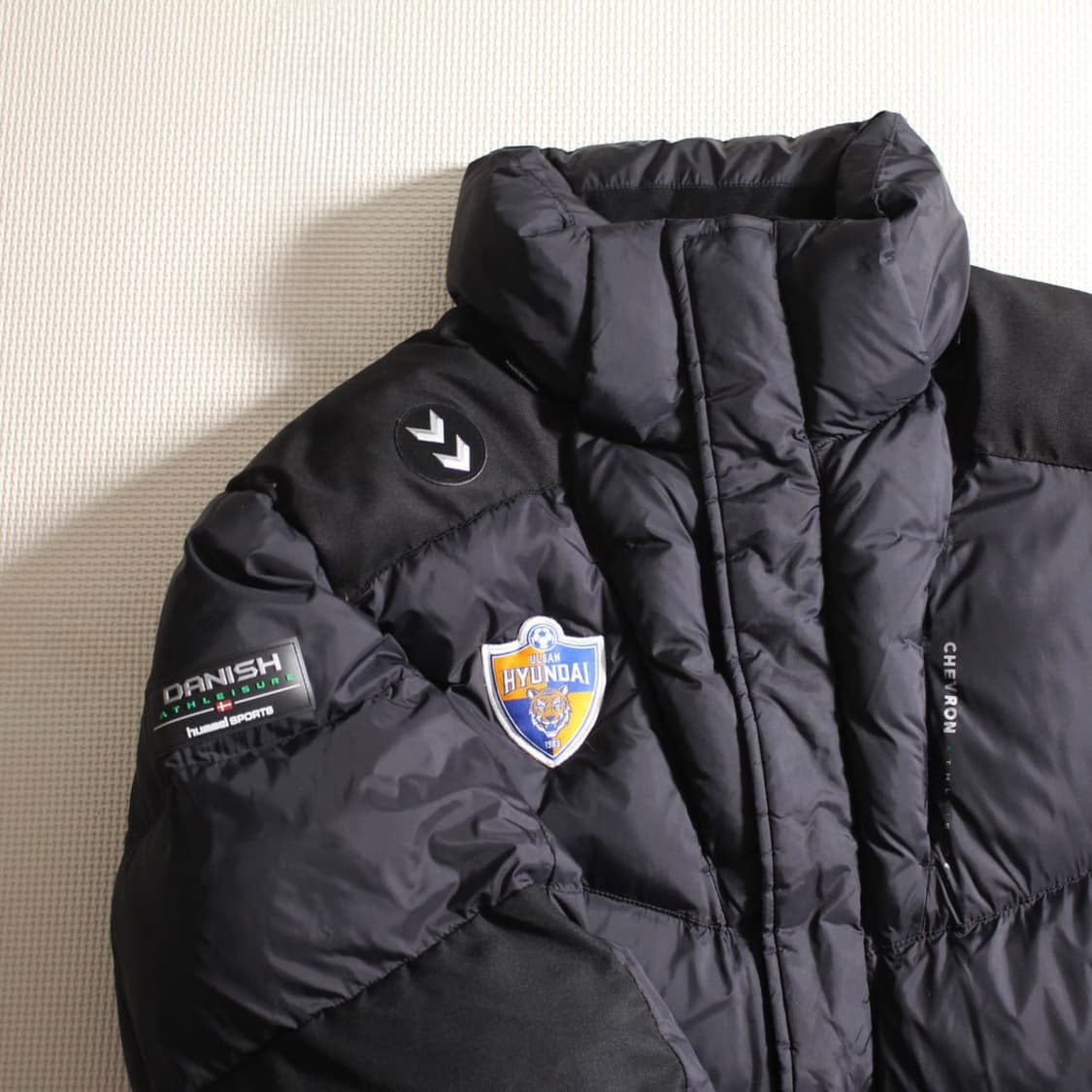 Hummel 험멜 울산현대 롱 패딩 상품이미지2