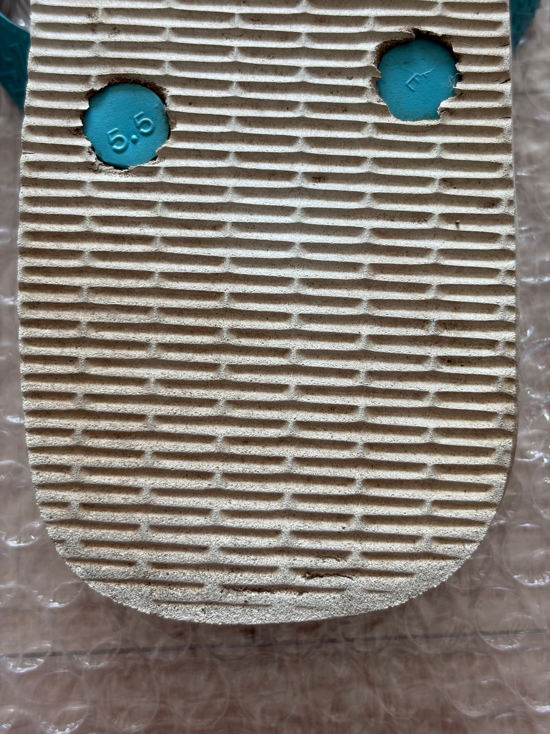 [희귀템/무료배송] 하바이아나스 x 리카르도 네그로 콜라보 샌들 상품이미지5