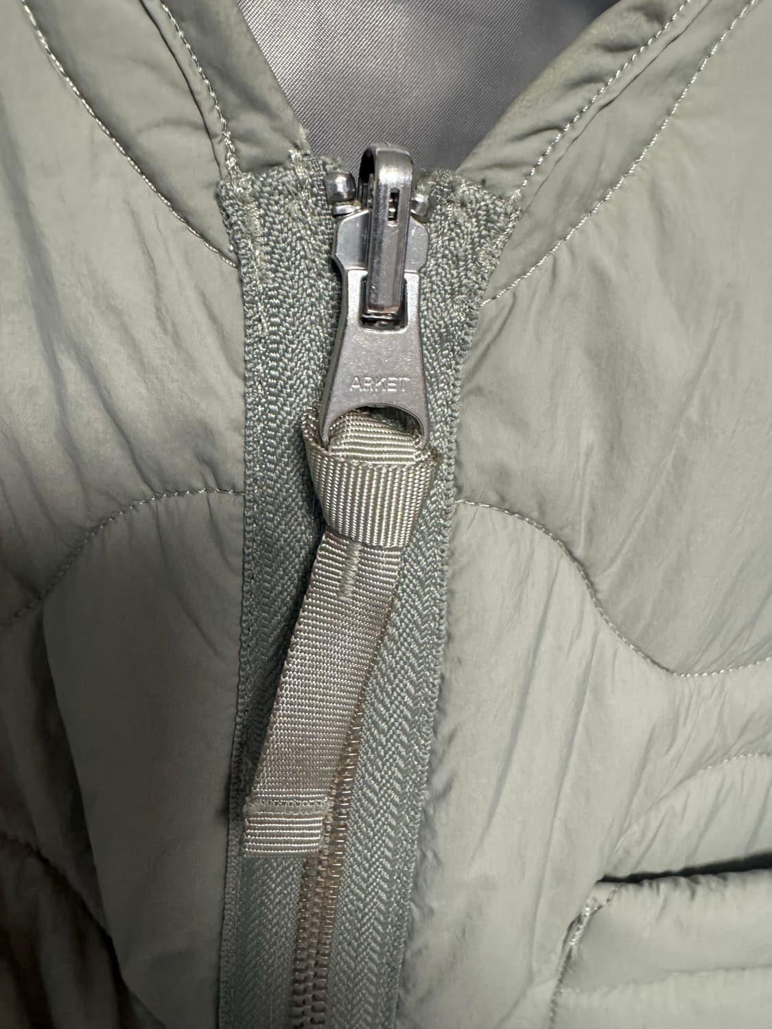 아르켁 누빔 베스트 L 상품이미지3