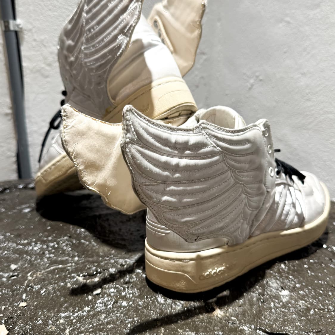 adidas × Jeremy Scott – Wings 2.0 Satin  상품이미지7