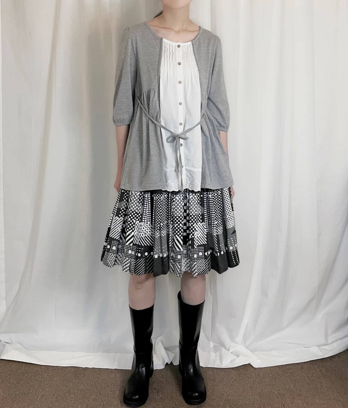 Layered Lace Point Cardigan - Gray 상품이미지3