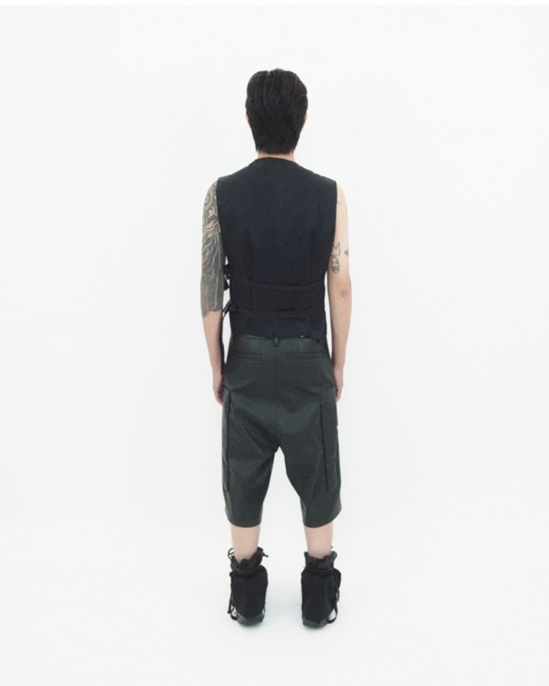 yyyy VIOLENCE HOLLOW SHORTS 반바지 상품이미지4