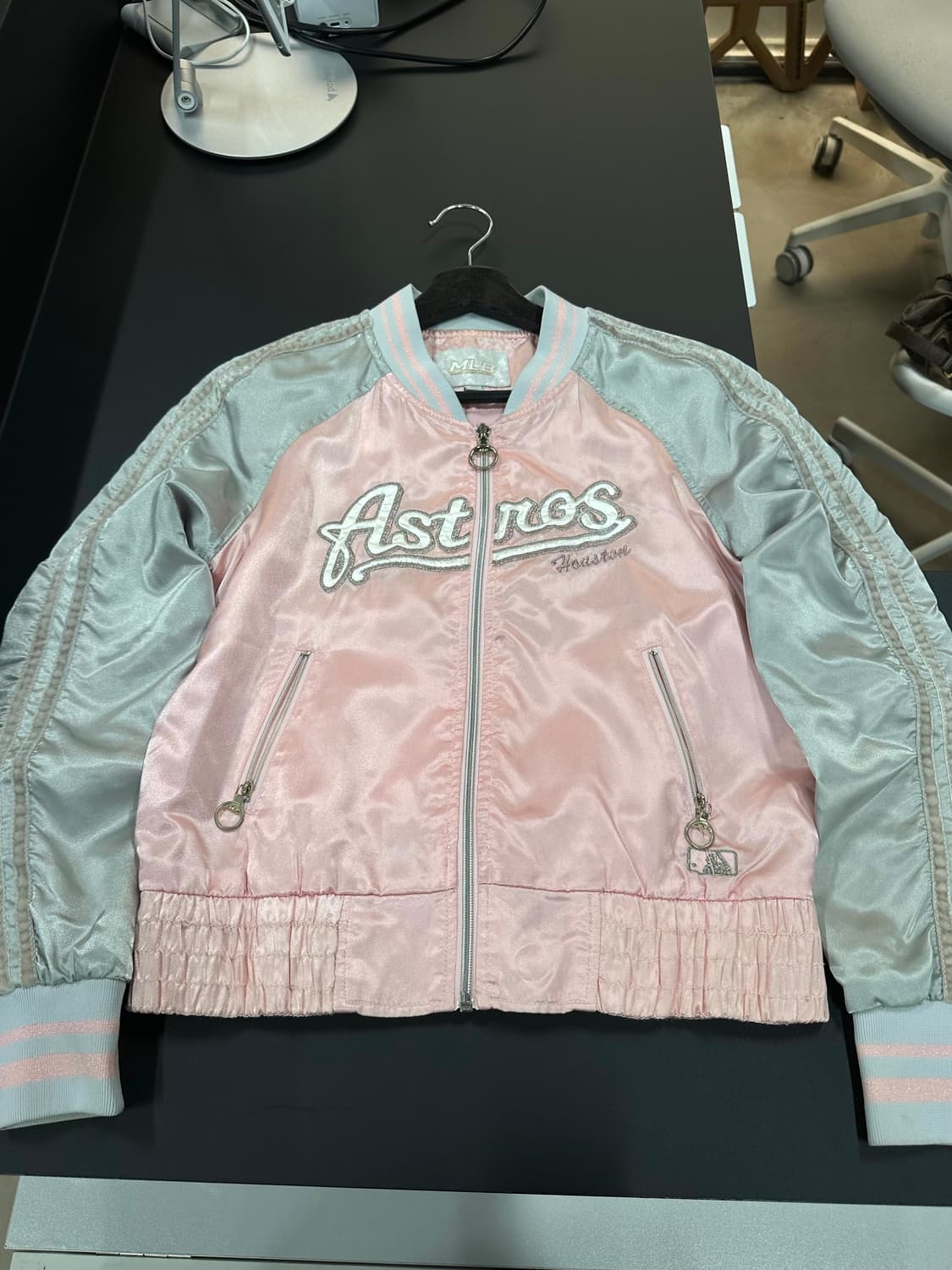 MLB Y2K 회핑 글리터 바시티자켓 상품이미지5