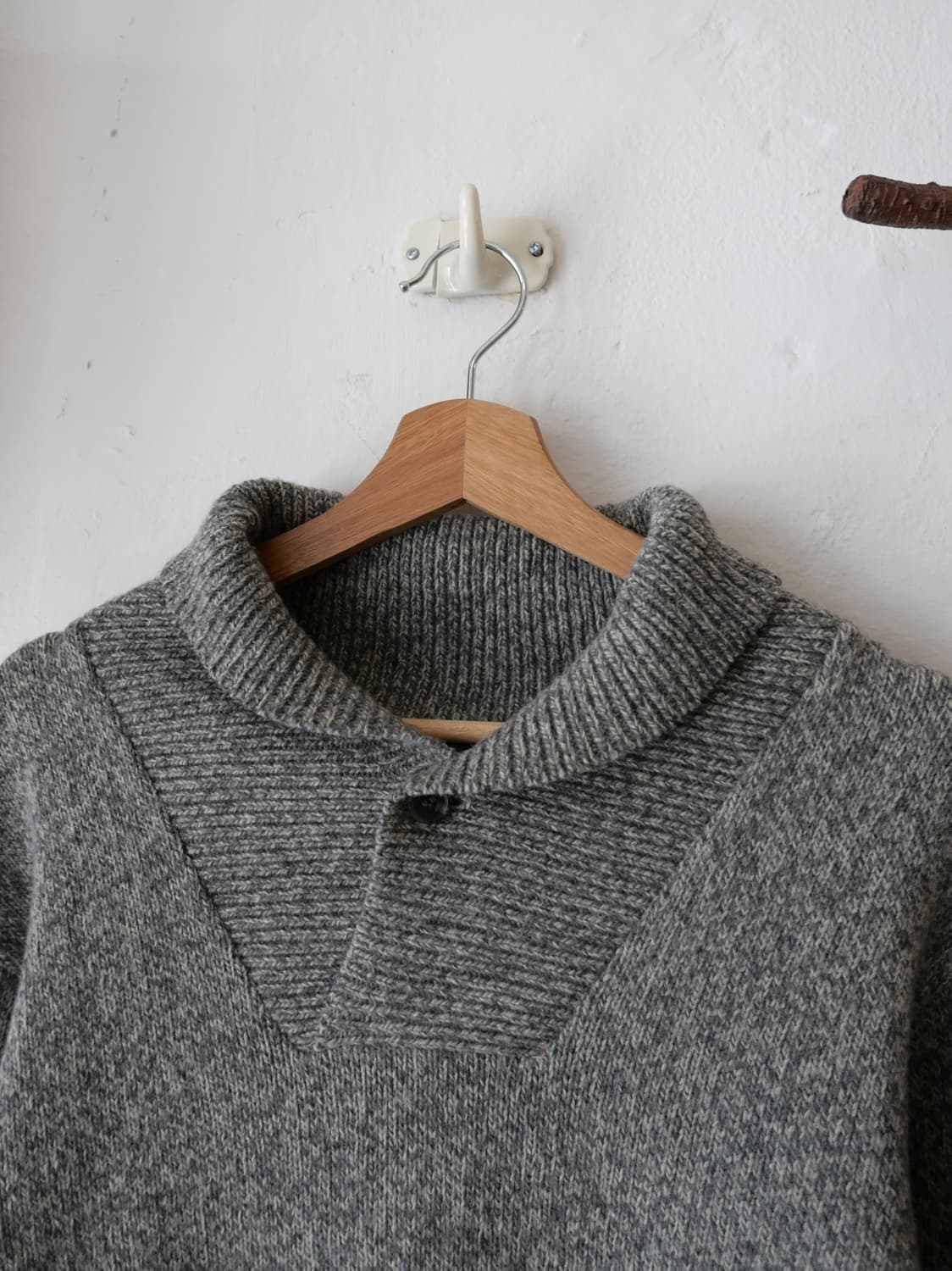 엔지니어드 가먼츠 숄카라 니트 상품이미지2