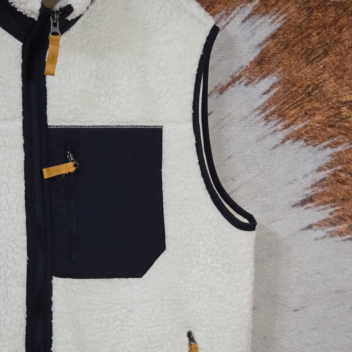 화이트 네이비 배색 뽀글이 베스트 상품이미지3