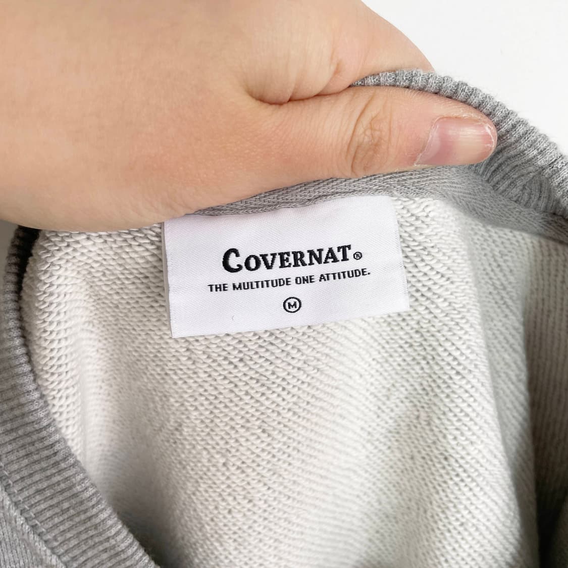 D2 커버낫 '불독페이스 아치 로고 맨투맨 M사이즈 상품이미지5