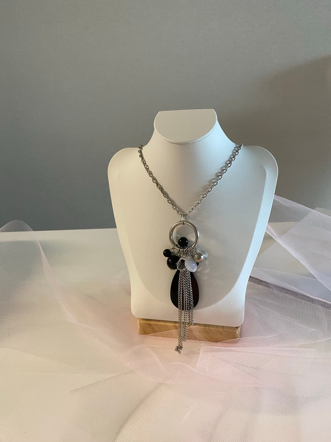 실버 롱체인 드롭 팬던트 네크리스 (반길이 31cm / 팬던트 11cm) 상품이미지1