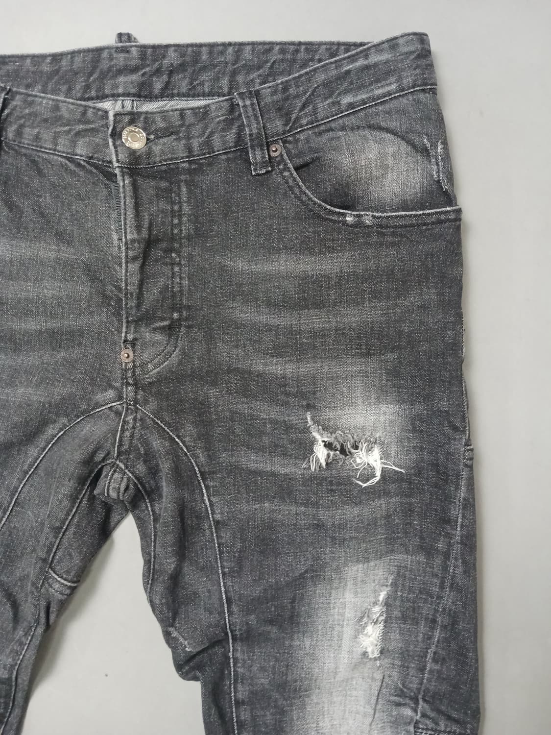 [34] 디스퀘어드2 디스 블랙 타이디바이커진 청바지 상품이미지4