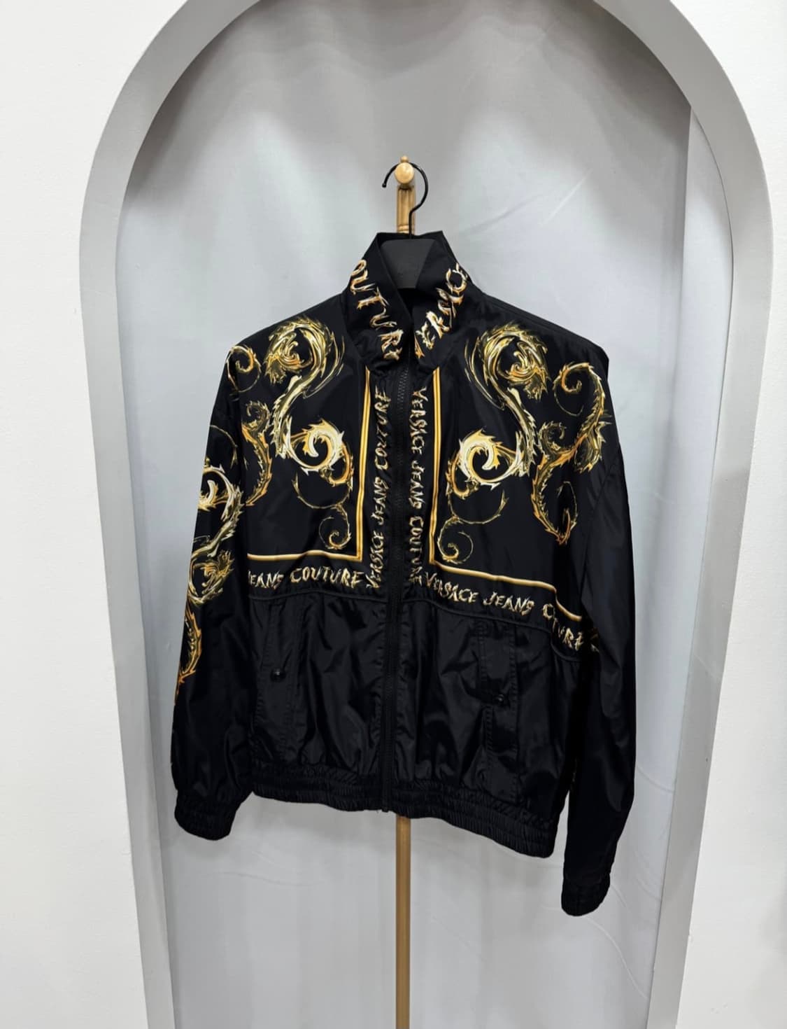 베르사체 바람막이 상품이미지1