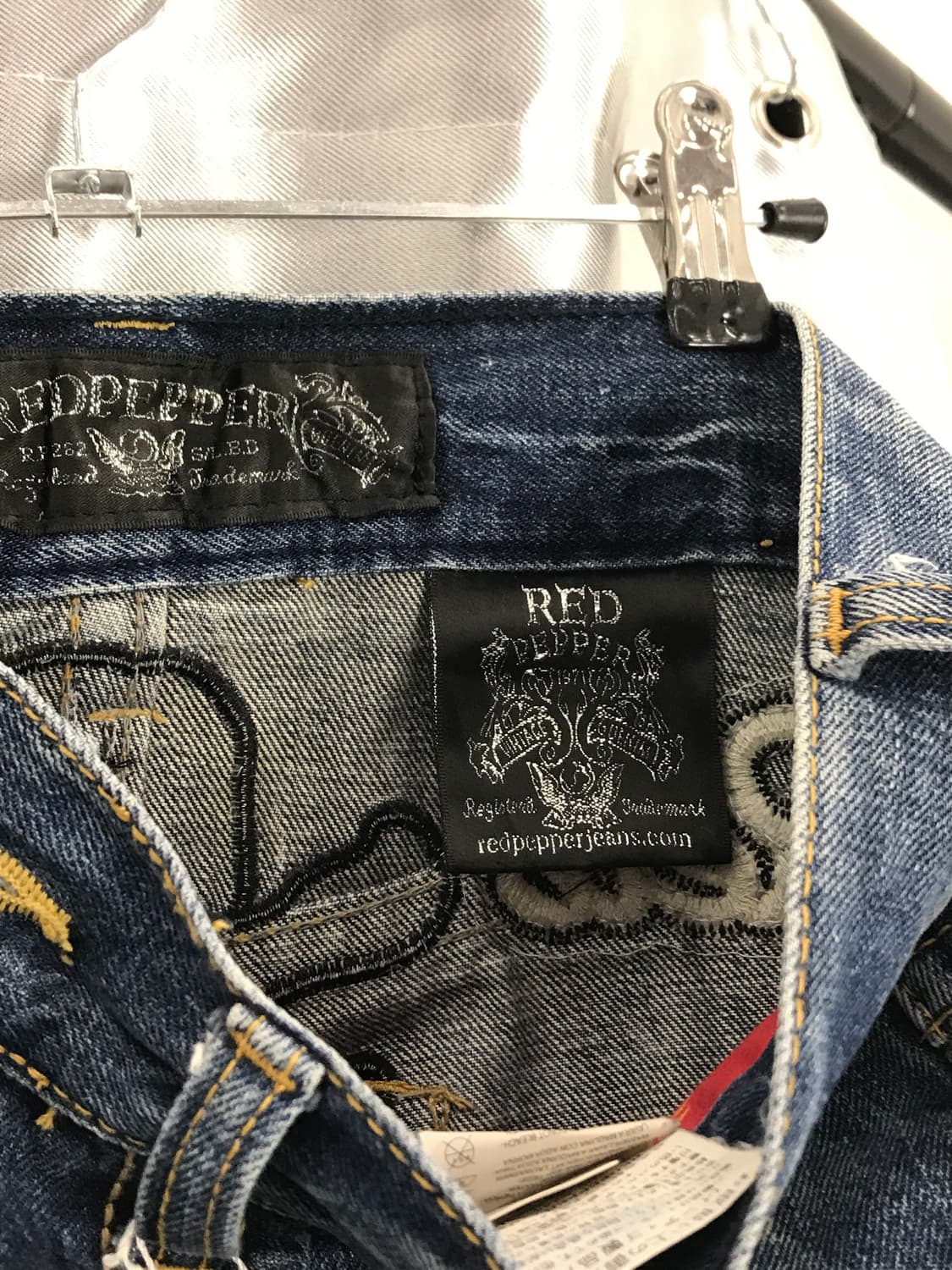 Red Pepper Skull Patch Denim Jeans 상품이미지10
