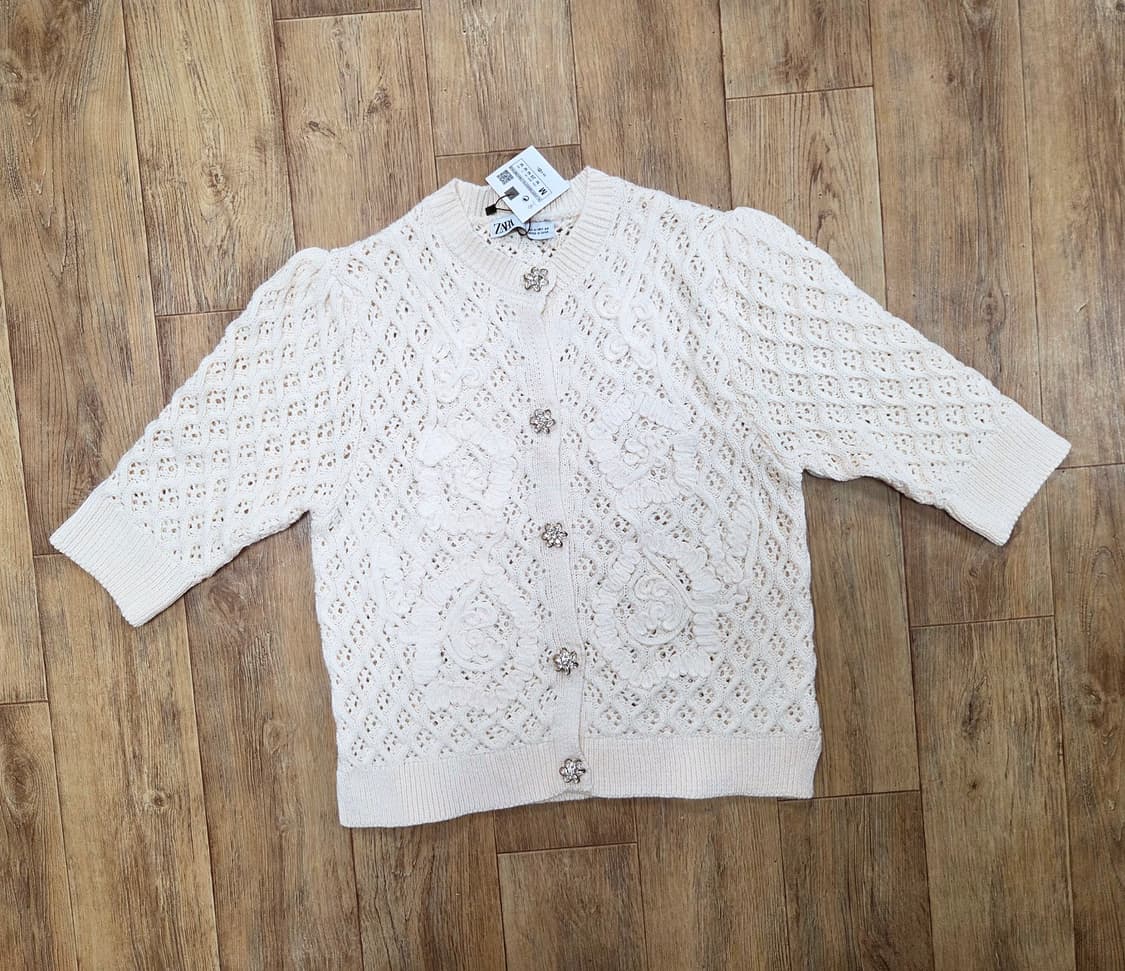 자라(ZARA) 주얼리 버튼 니트가디건 55-66 새상품 상품이미지4
