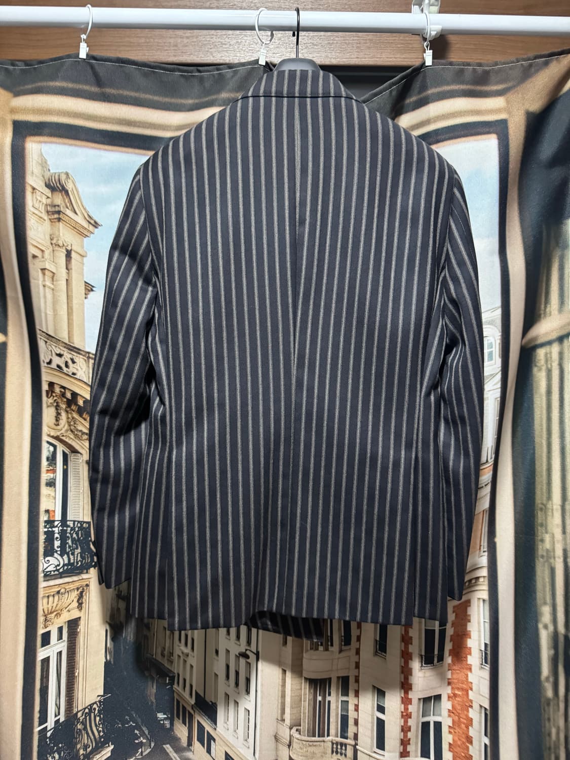 맨온더분 더블 블랙 스트라이프 수트 자켓 48 상품이미지4