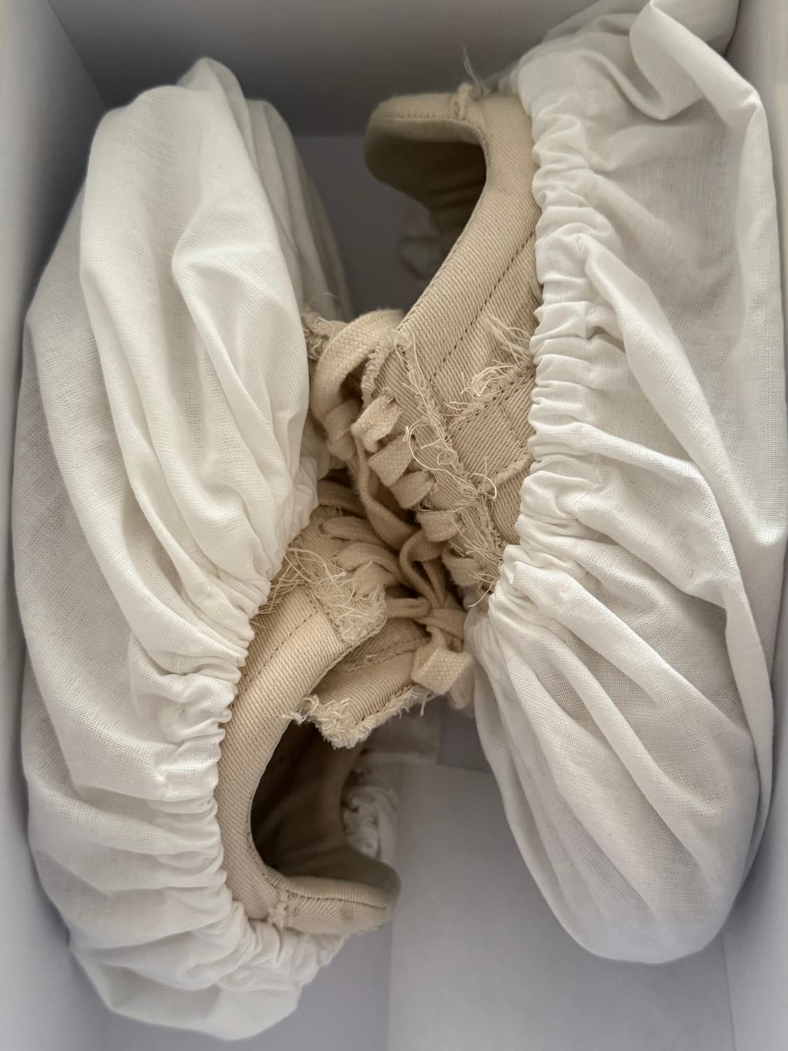 메종 마르지엘라 에스파드류 베이지 230 상품이미지1