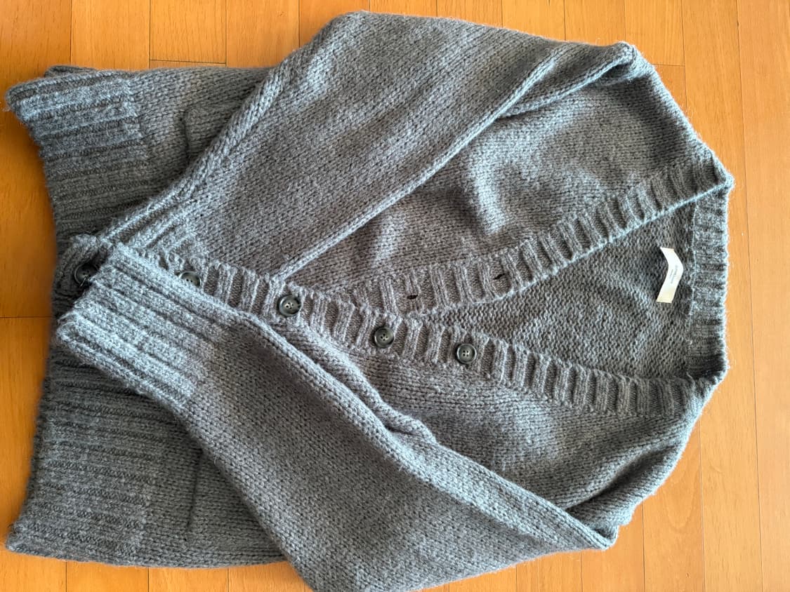 쓰리타임즈 루즈 피넛 가디건 그레이 상품이미지2