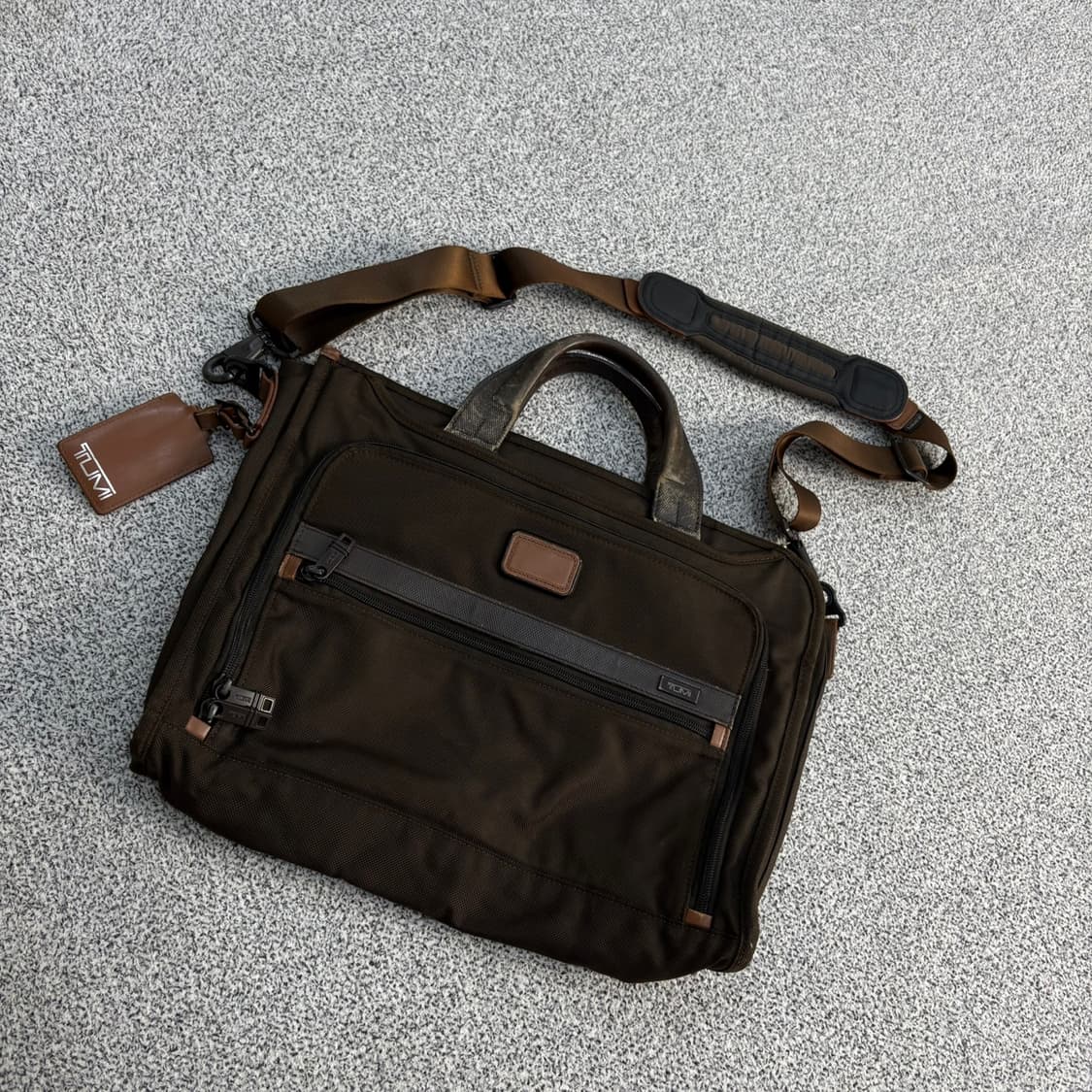 투미 서류가방 비즈니스 크로스백 0409J 상품이미지1