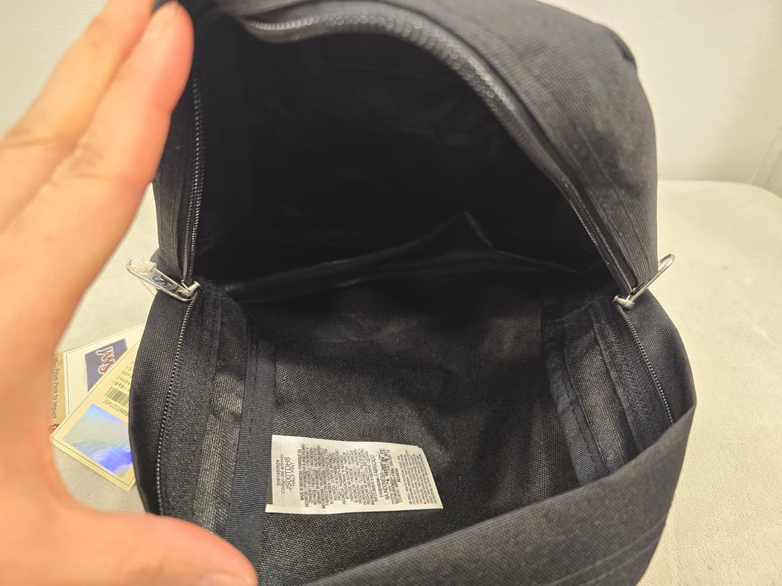 새상품)  잔스포츠 하프파인트 미니 백팩 블랙 상품이미지7