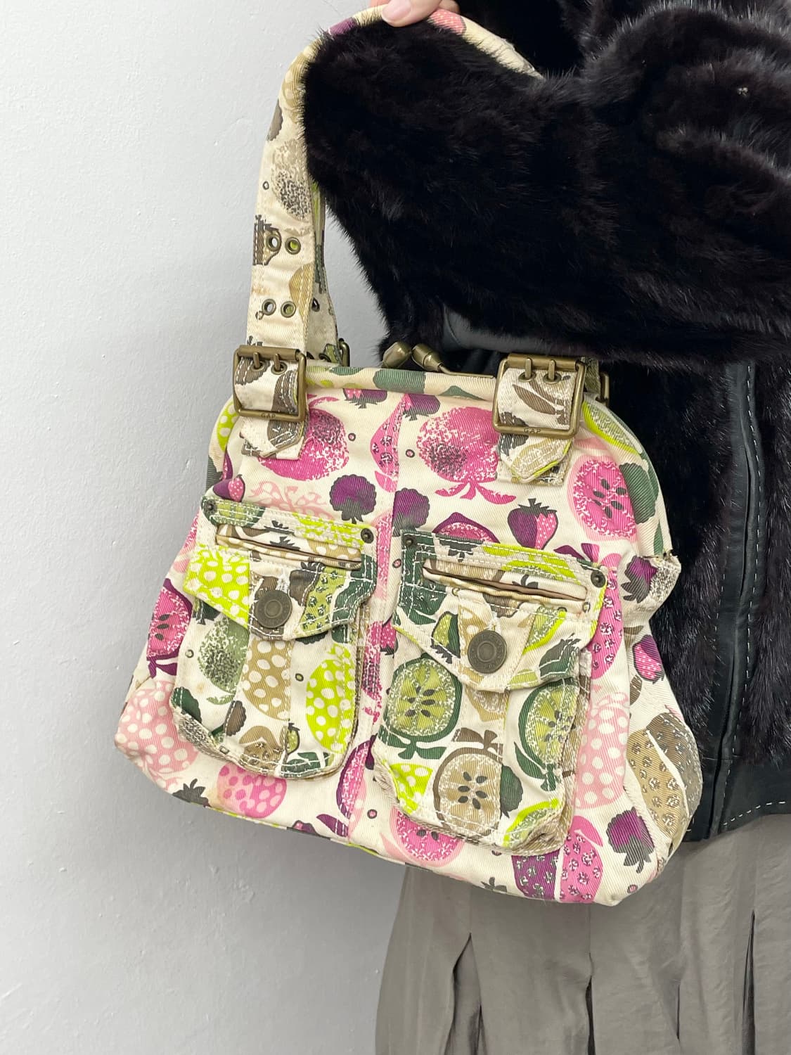 갭 모리 포켓 프루츠 숄더백 상품이미지3