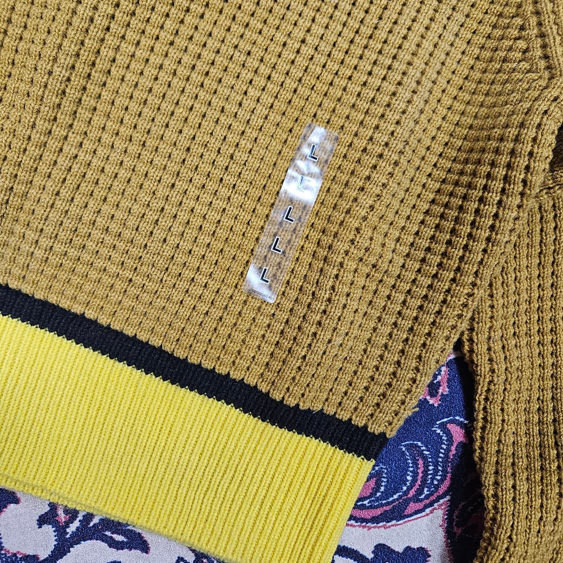 (새상품) 마르니 x 유니클로 22FW 와플 배색 니트 L size 상품이미지4