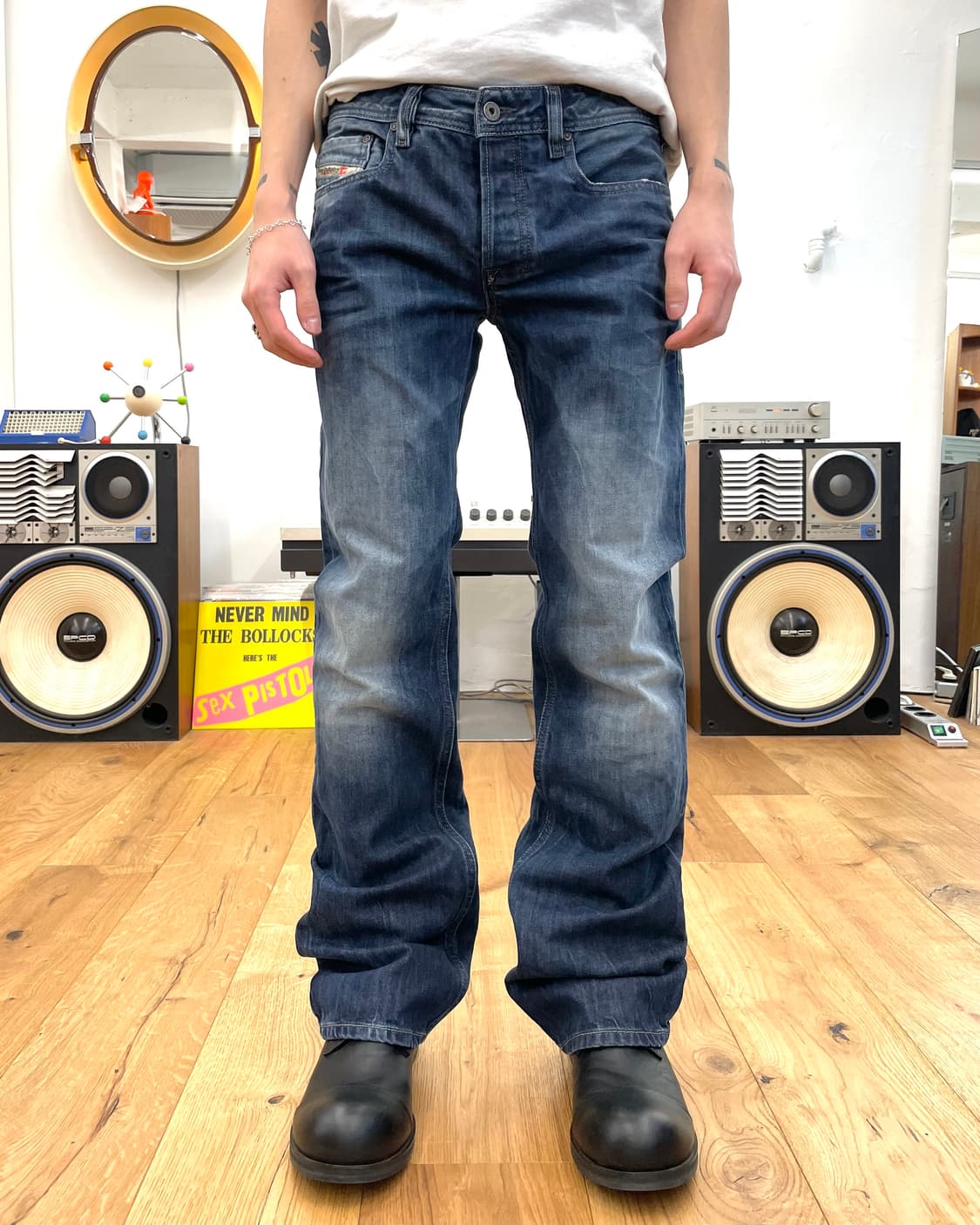 [29] 디젤 플레어 데님 팬츠 상품이미지1