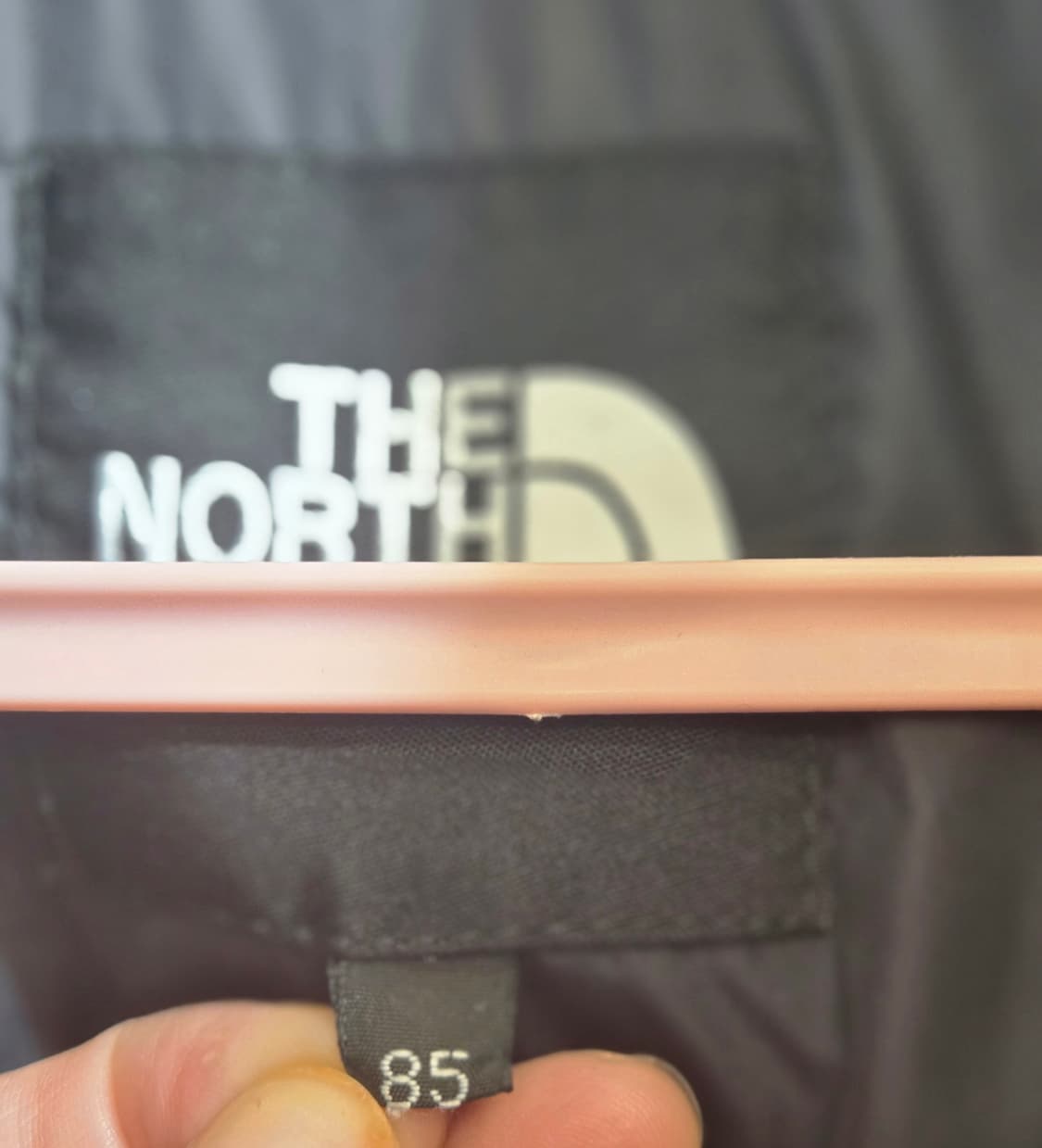 노스페이스 눕시 700 패딩 블랙 XS 상품이미지7