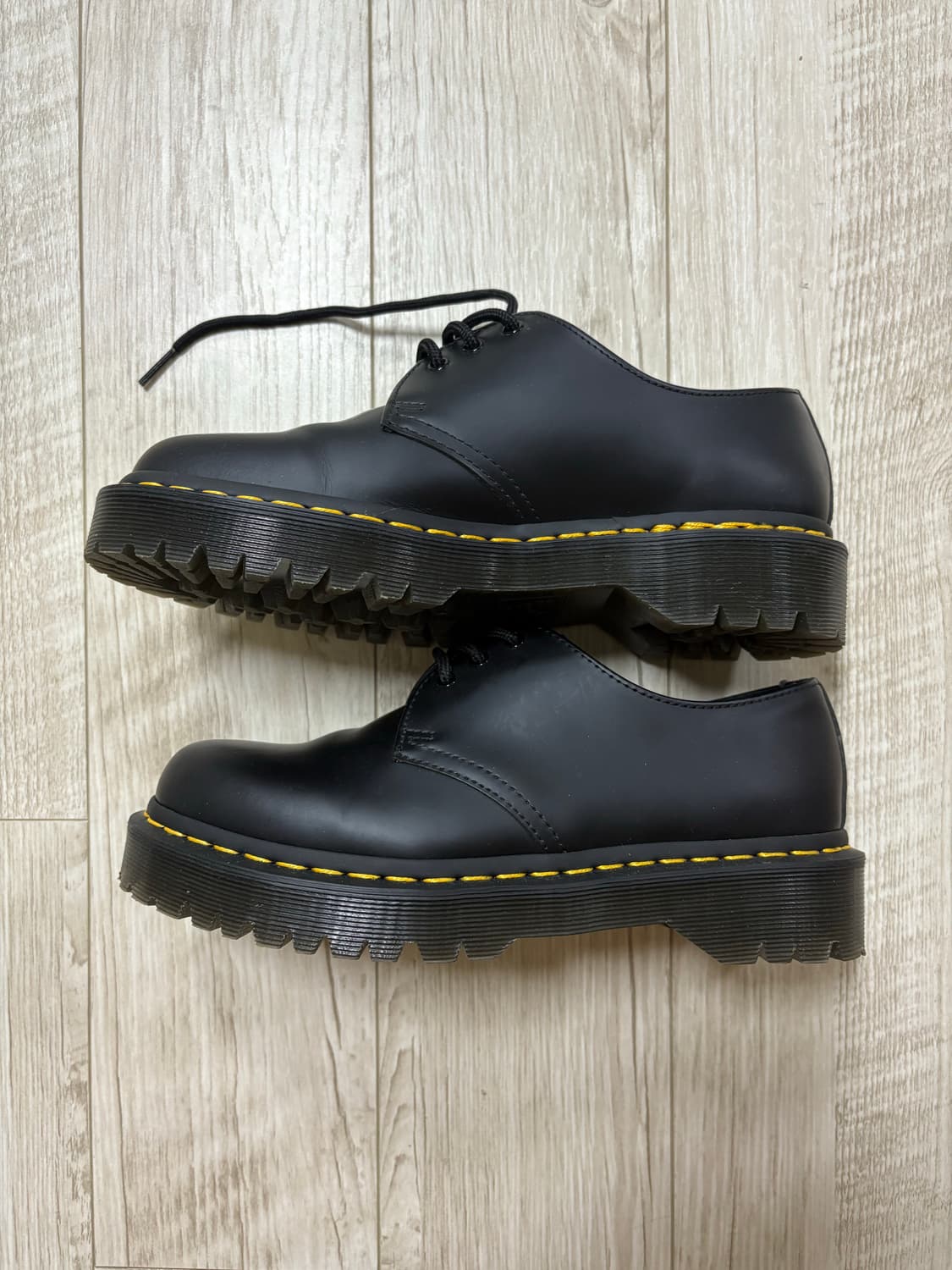 닥터마틴 1461 3홀 벡스 250 상품이미지2