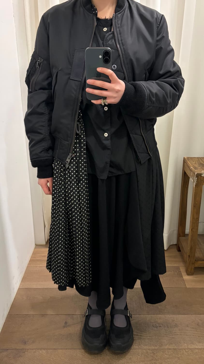 Skirt Docking Reversible Bomber Jacket 상품이미지8